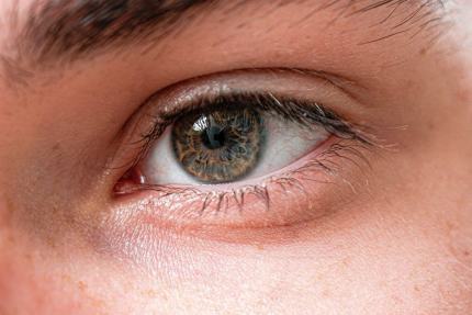 Presbytie : quand la vision de près commence à flancher